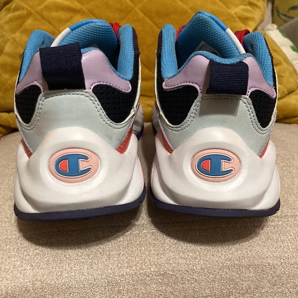 Champion shoes sneakers- worn 1-2 times - Picture 3 of 6